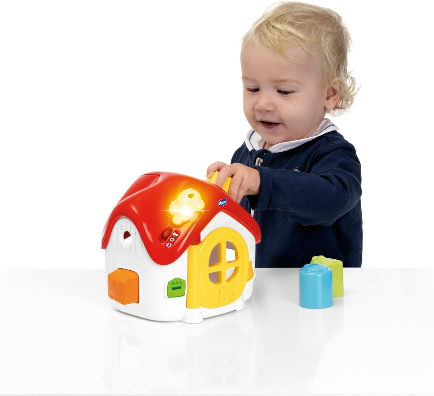 Chicco, Casina ABC Lights & Sounds, Electronic Shapes of Built-Ins, Interactive Bilingual Educational Game, +50 Words, Phrases and Songs in Italian and English, Lights, 4 Shapes, Games For image number 1