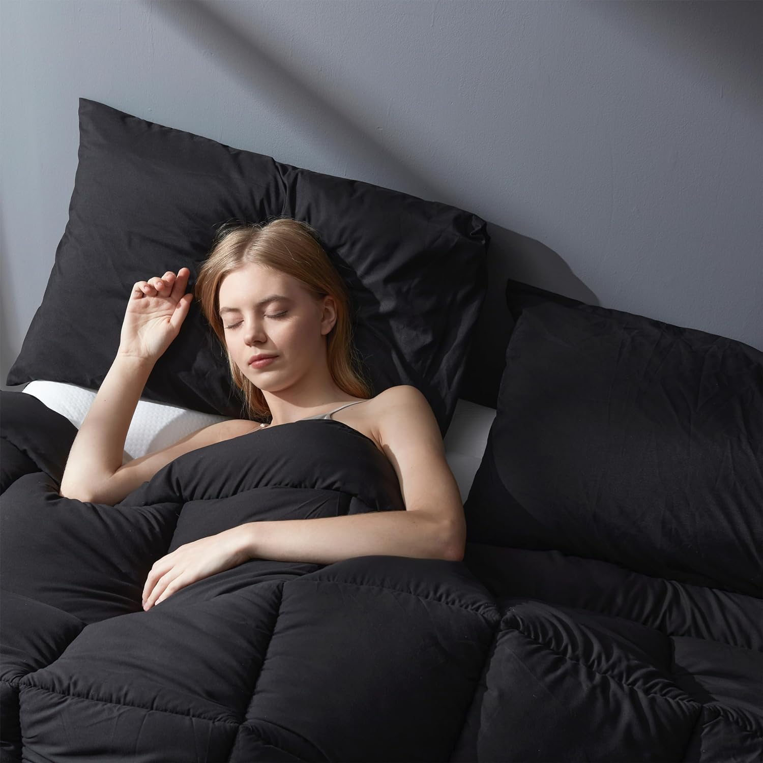 DOWNCOOL Queen Comforter Set -All Seasons Bedding Comforters & Sets with 2 Pillow Cases-3 Pieces Bed Set Queen down Alternative Comforter Set -Black Bedding Comforter Sets Queen (88X90 Inches) image number 1