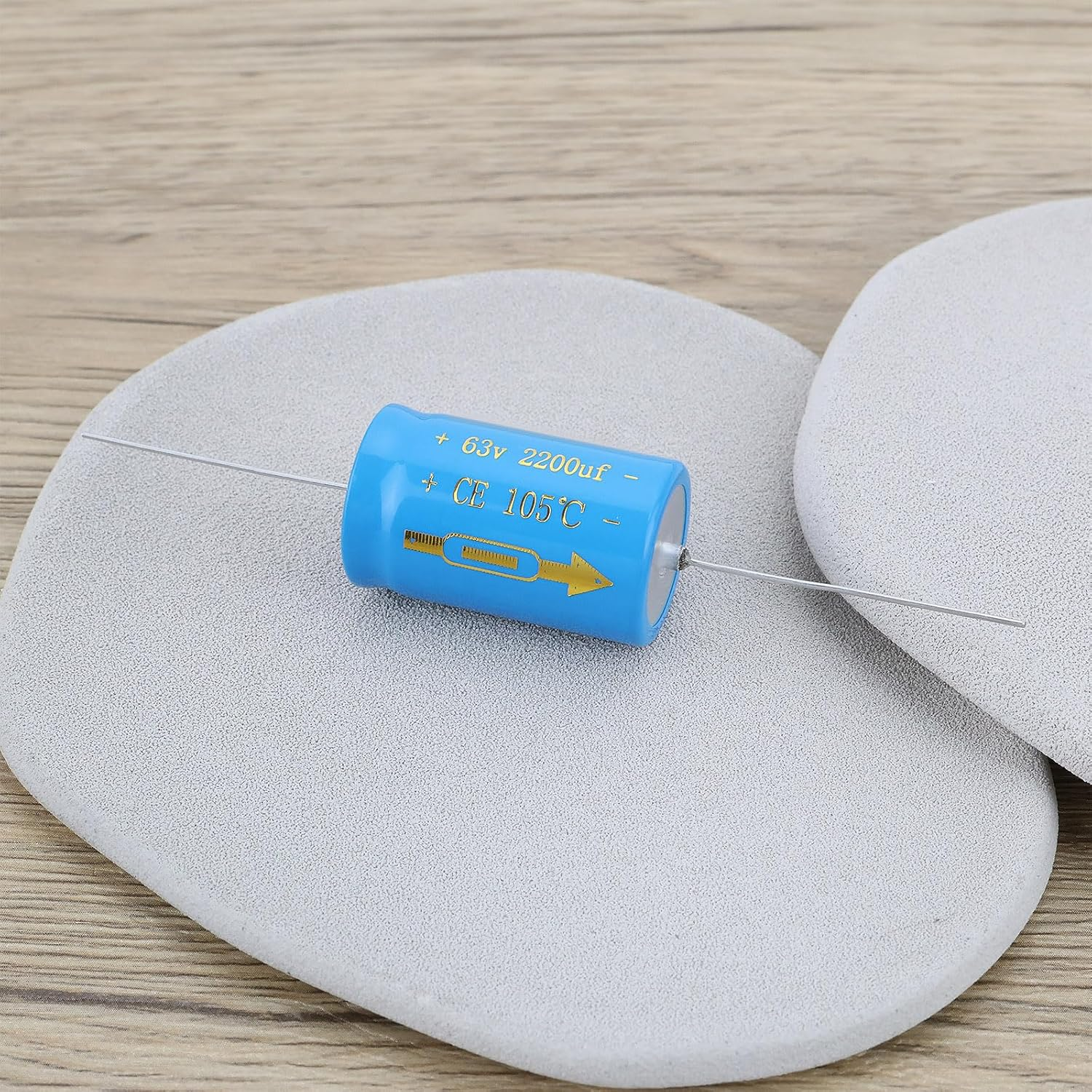 Emagtech 2Pcs Axial Electrolytic Capacitor 2200UF 63V for Host Air Conditioner 22X36Mm