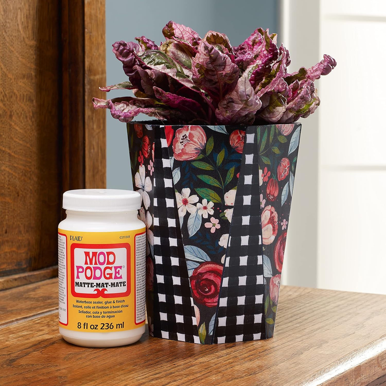 Mod Podge Matte Sealer, Glue & Finish: All-In-One Craft Solution- Quick Dry, Easy Clean, for Wood, Paper, Fabric & More. Non-Toxic - Craft with Confidence, Made in USA, 8 Oz., Pack of 1 image number 6