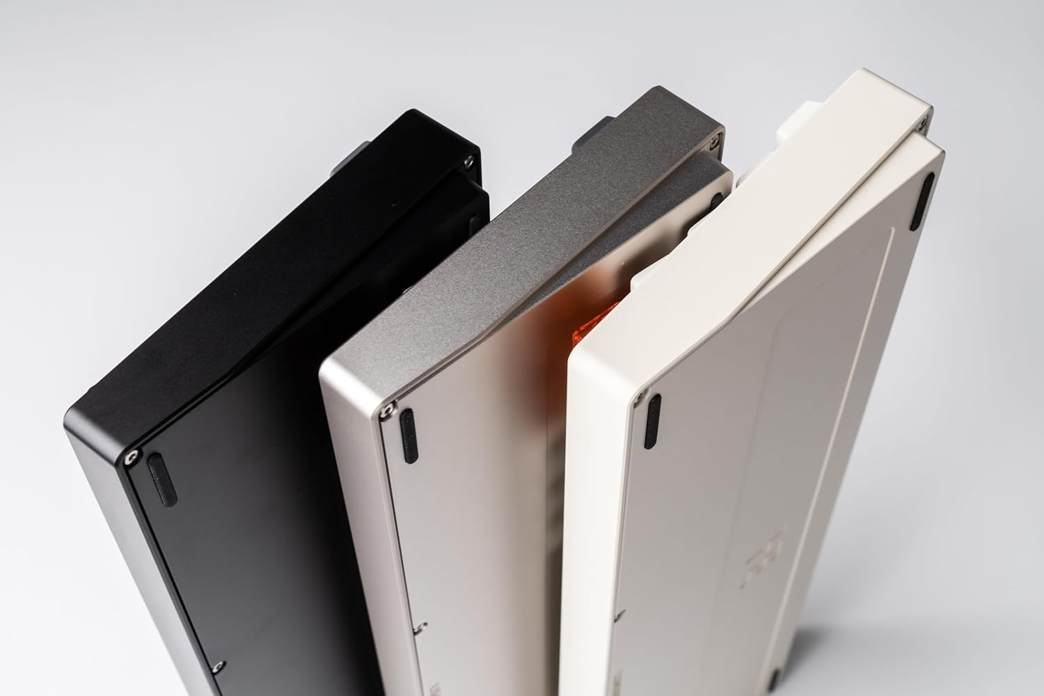 LUMINKEY Magger 68 HE Performance E-Milky White, Rapid Trigger, Gaming Keyboard, Full Aluminum Body, 8000 Hz, RGB, Wired USB, Magnetic Switch, SOCD Function, English Character Arrangement, PBT Key - Ano-Champagne Gold image number 5