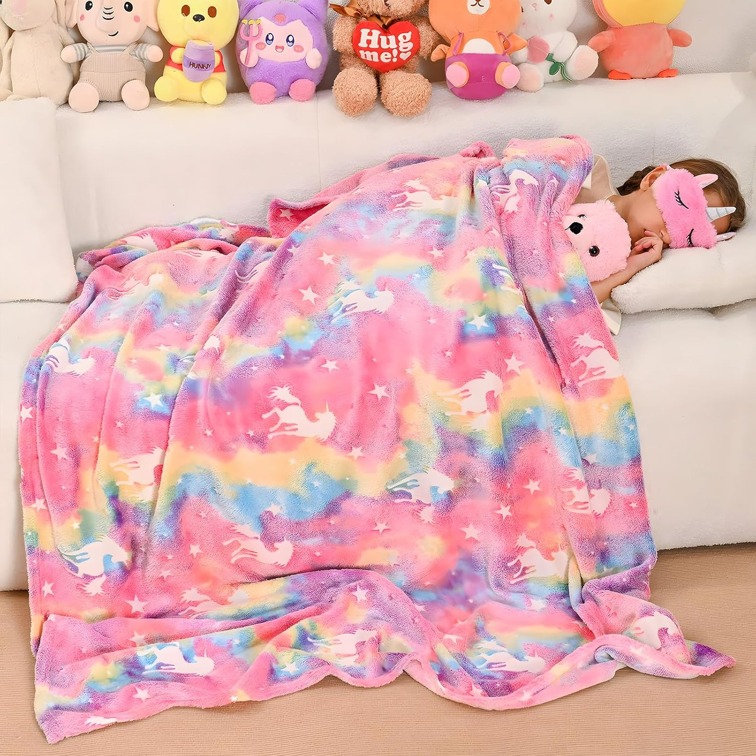 MAKTOR Unicorn Gift Set for Girls Ages 3+, Includes Glow Blanket, Water Bottle, Crossbody Bag Eye Mask, Drawstring Bacpack & Bracelets, Perfect for Birthdays, Holidays, Special Occasions image number 6