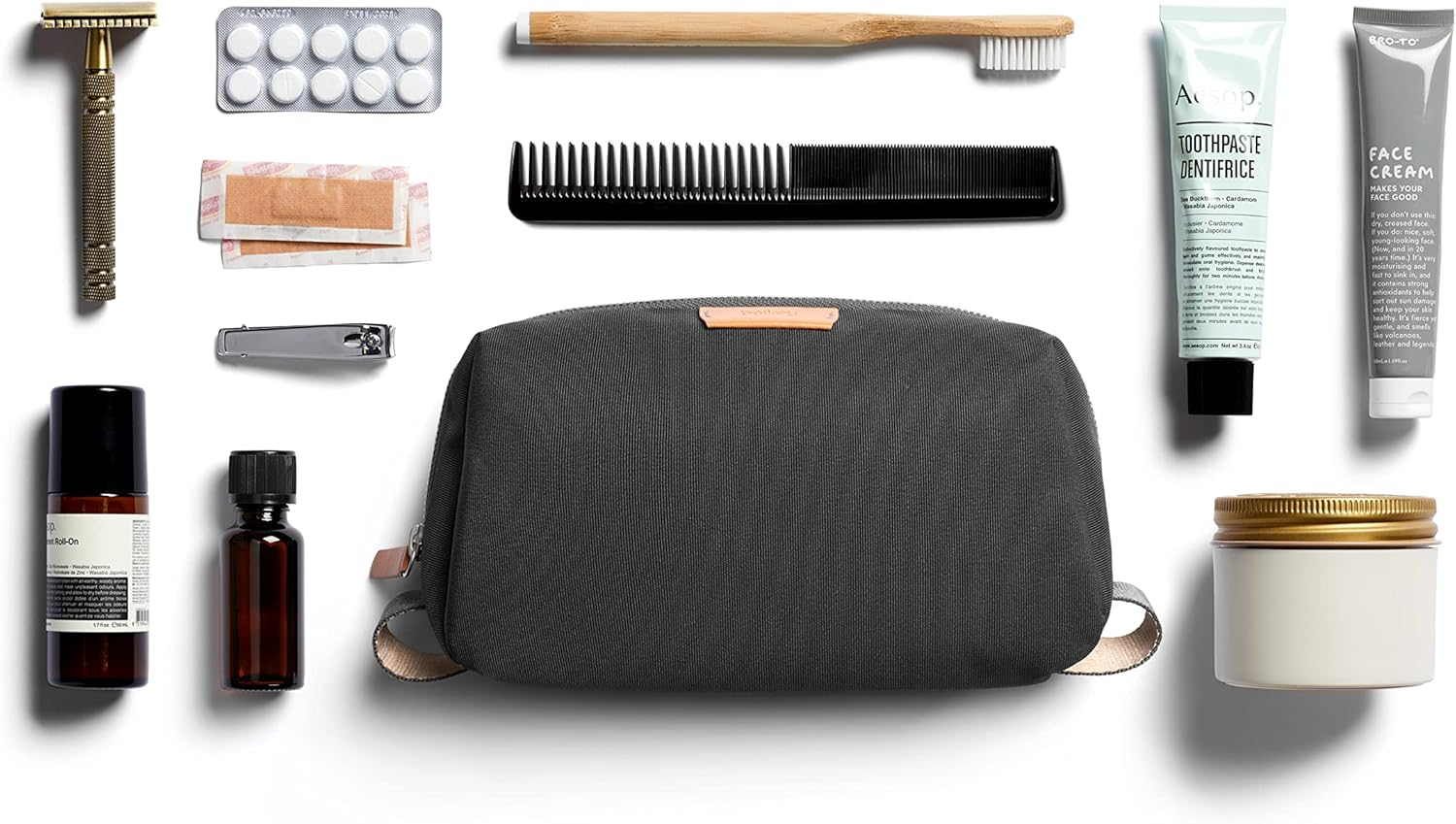 Bellroy Toiletry Kit (Unisex Toiletry Bag, Zipper Closure, Water-Resistant Lining, Toothbrush Sleeve with Magnetic Closure, Internal Mesh Pocket Organization) - Slate - Navy image number 6