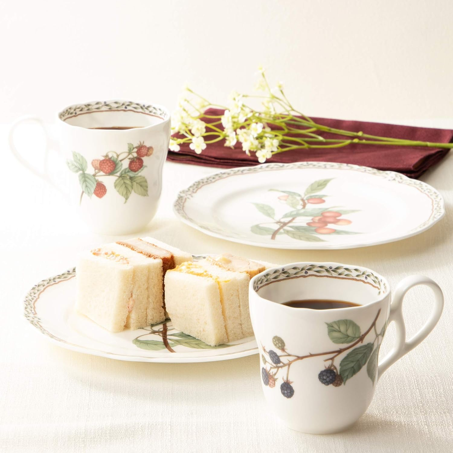 Noritake M9715/4911 Mug & Plate (Pear Set) Mug: 12.8 Fl Oz (375 Cc) Plate: 8.7 Inches (22 Cm) Orchard Garden Microwave Safe Mugs: 2 Plates 2 Bone China - 01: Single Item image number 5