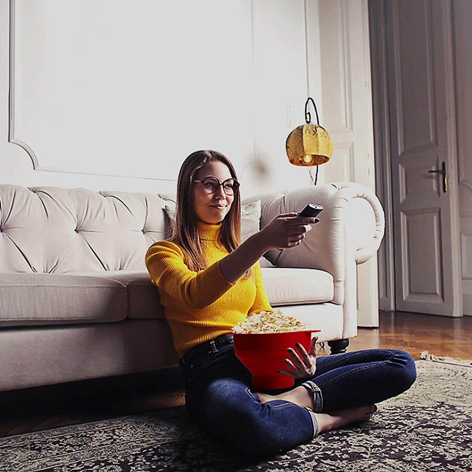 Microwave Popcorn Maker, Popcorn Bowl, Silicone, Collapsible Microwaveable Bowl. Silicone Microwave Popcorn, with Handle, Dishwasher Safe, Oil Free, Bpa Free, High Temperature Resistant (Red) image number 1