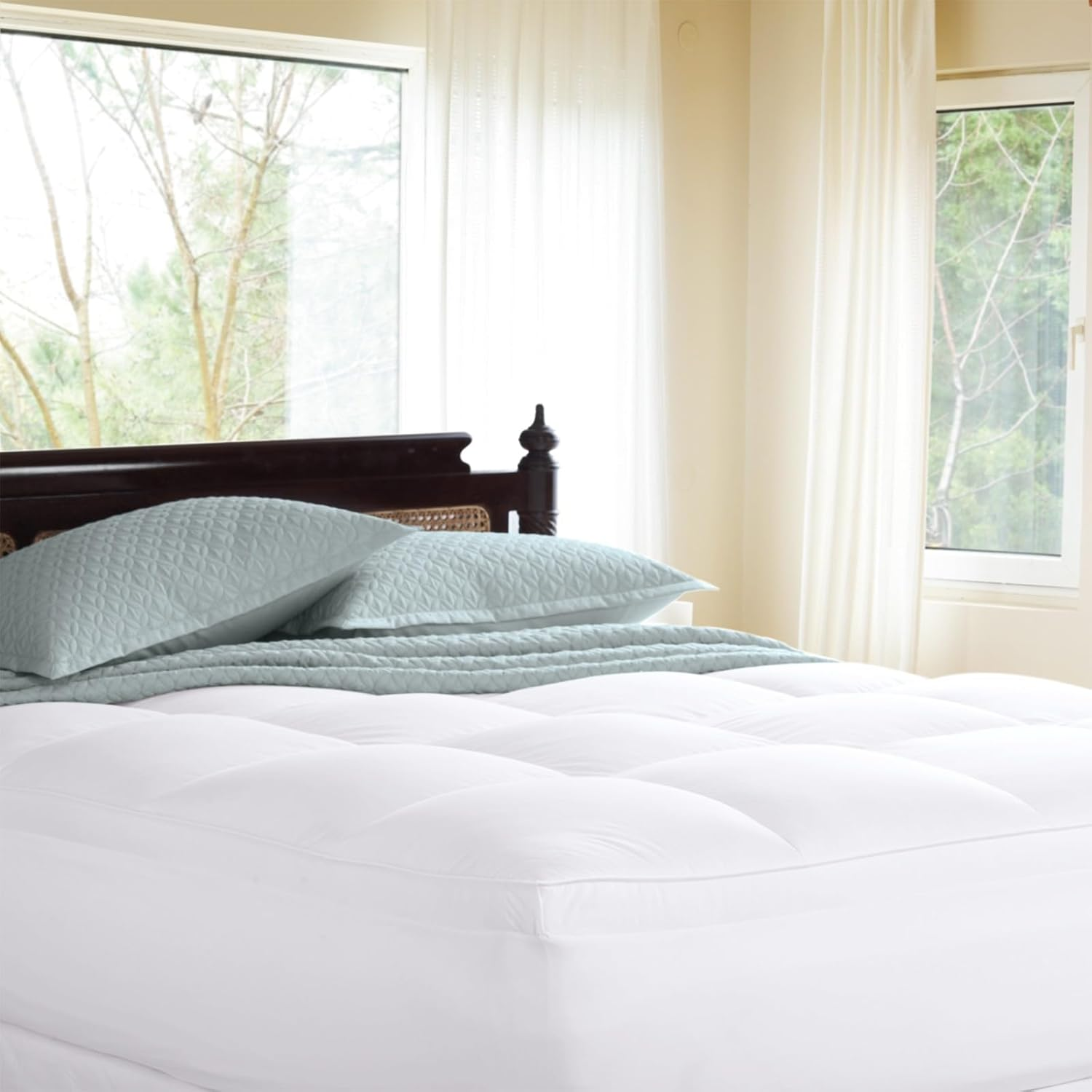 Renee Taylor Platinum 1500GSM High Loft Fully Fitted Mattress Topper, King image number 1