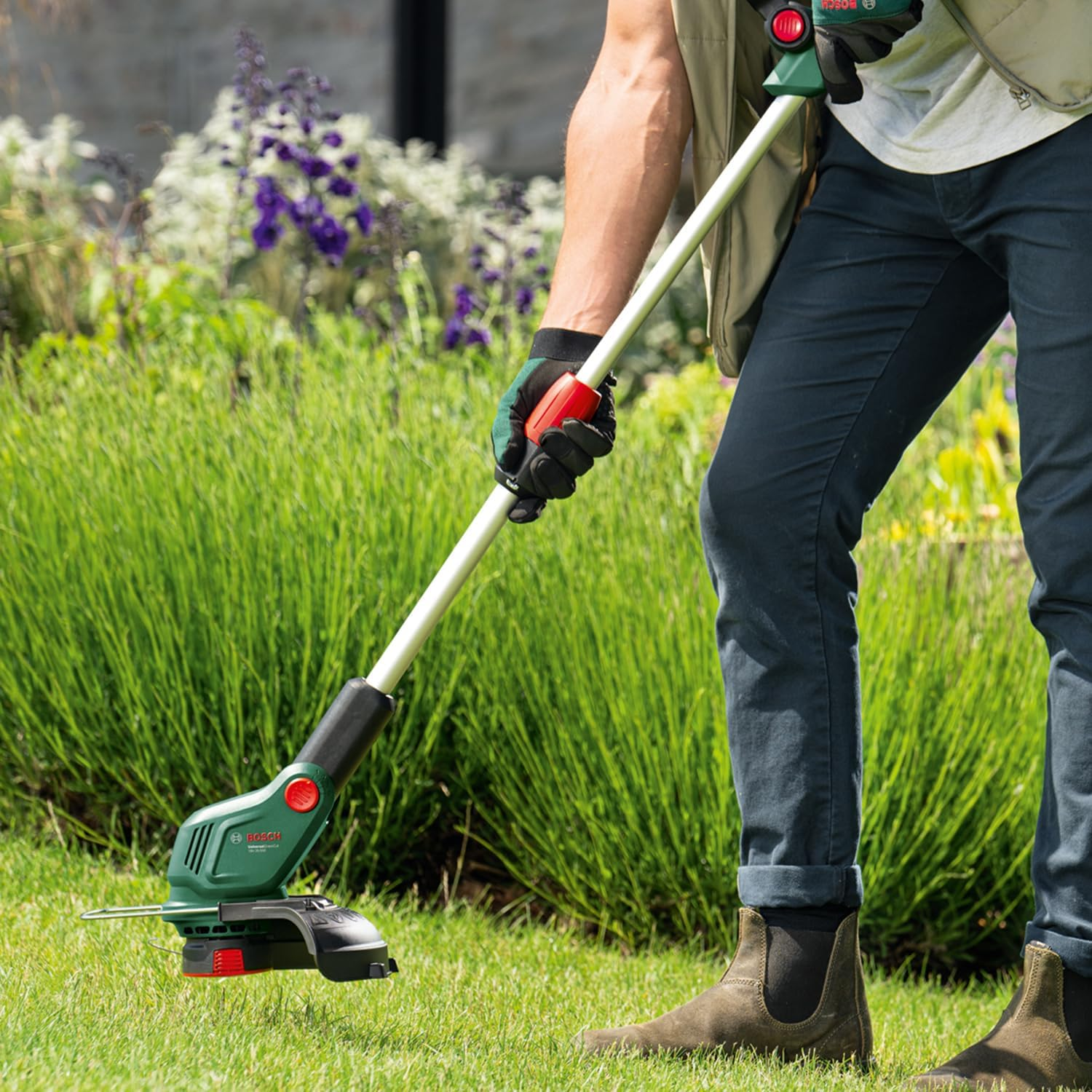 Bosch 18V Cordless Lawn Grass Line Trimmer Whipper Snipper without Battery, 26Cm, Telescopic Shaft, Edging Function (Universalgrasscut 18V-26-500) image number 5