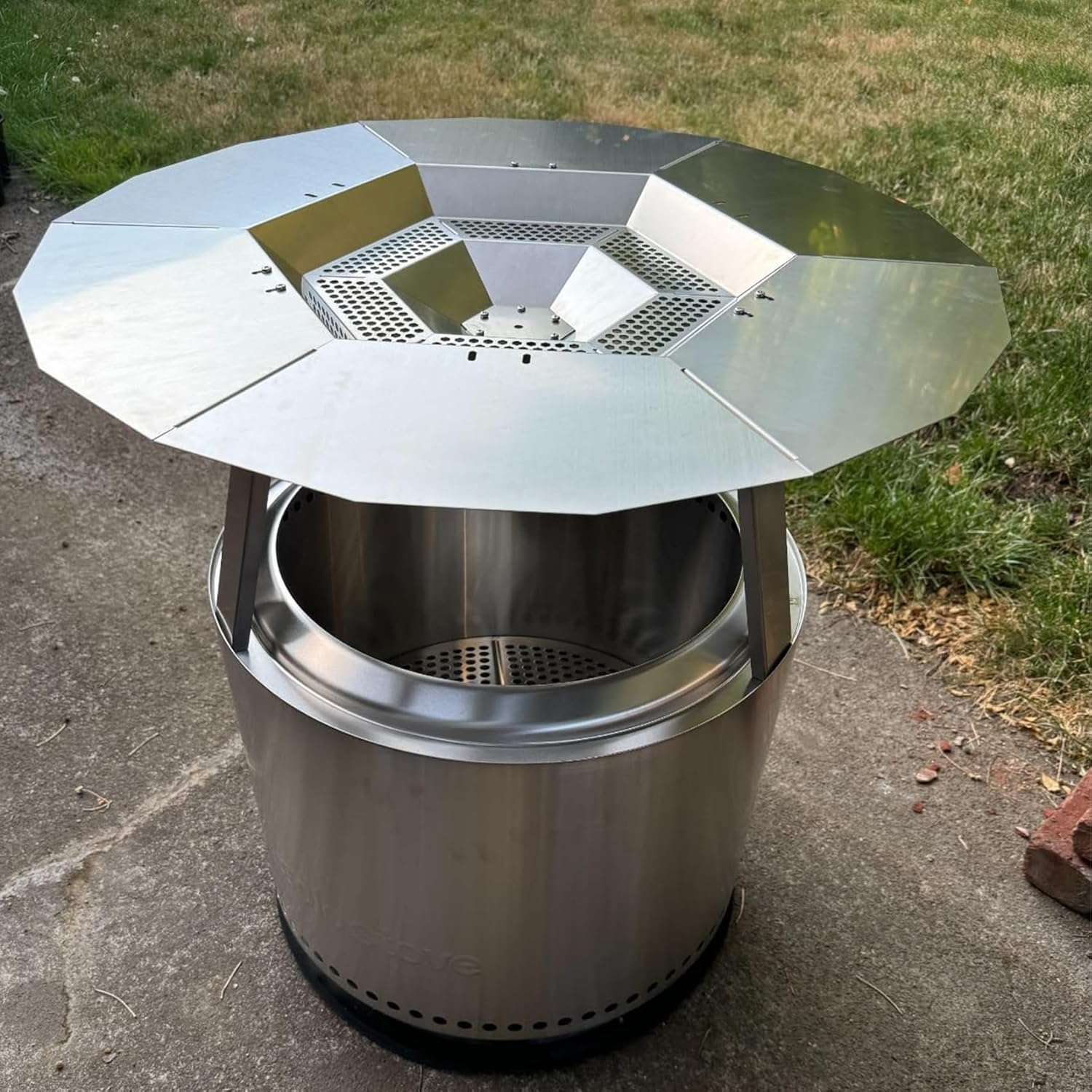 Keesha Heat Deflector for Solo Stove Ranger 15"- Heat Plate for Fire Pits, Heat Deflector for Solo Stove Ranger Accessory with 3 Detachable Legs, 304 Stainless Steel image number 4