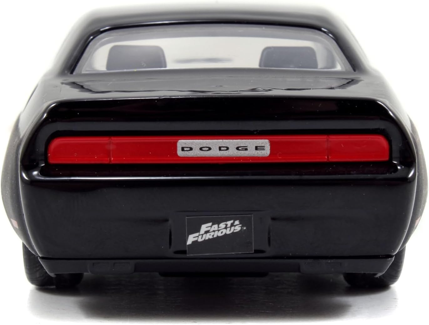 Jada Toys Fast and Furious 2012 Dodge Challenger SRT8 1:32 Scale Hollywood Ride Diecast Vehicle