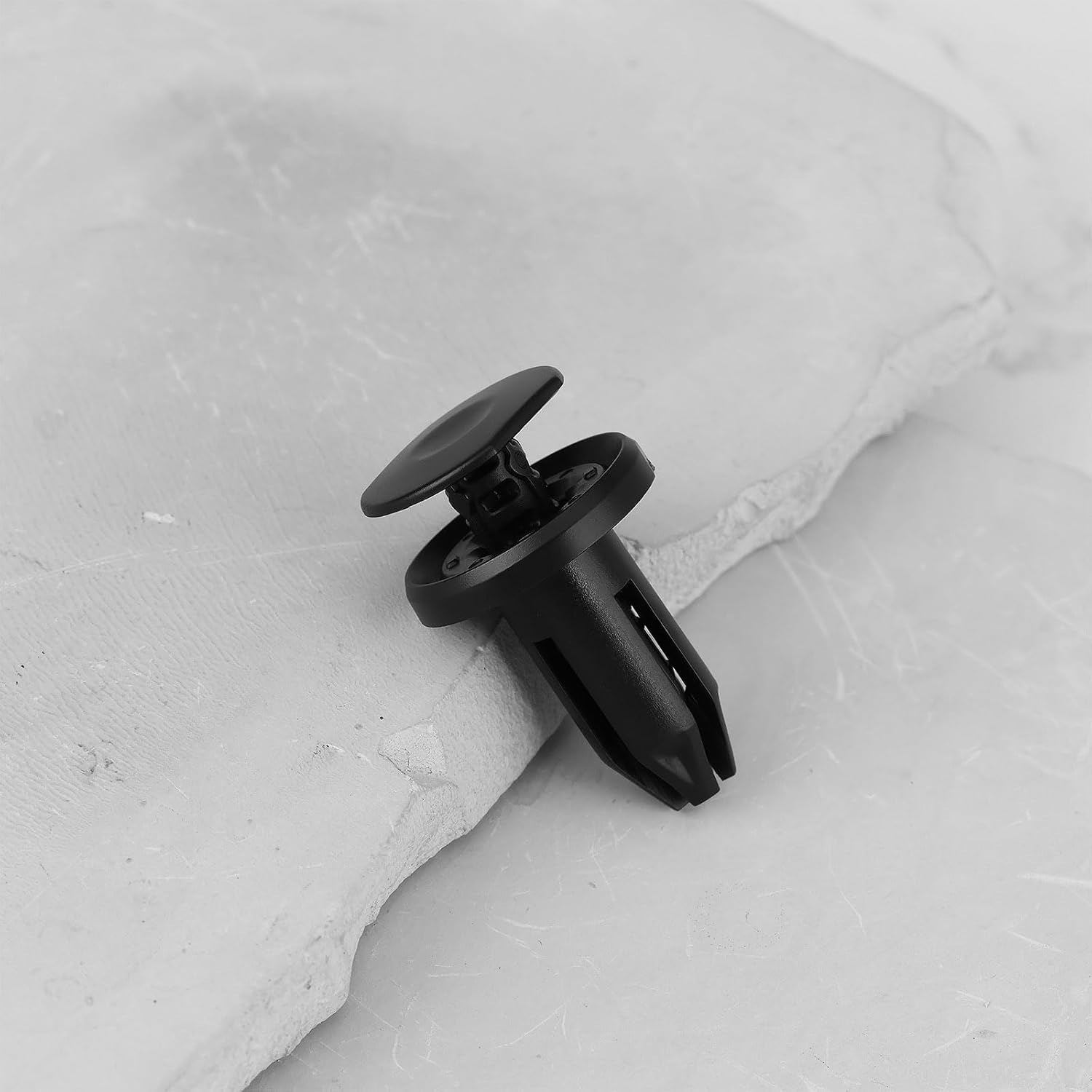 Ecsing 10Pcs Retainer Clip 88570-143 Compatible with Mazda GJ GL CX KE GH BM BN DL image number 4