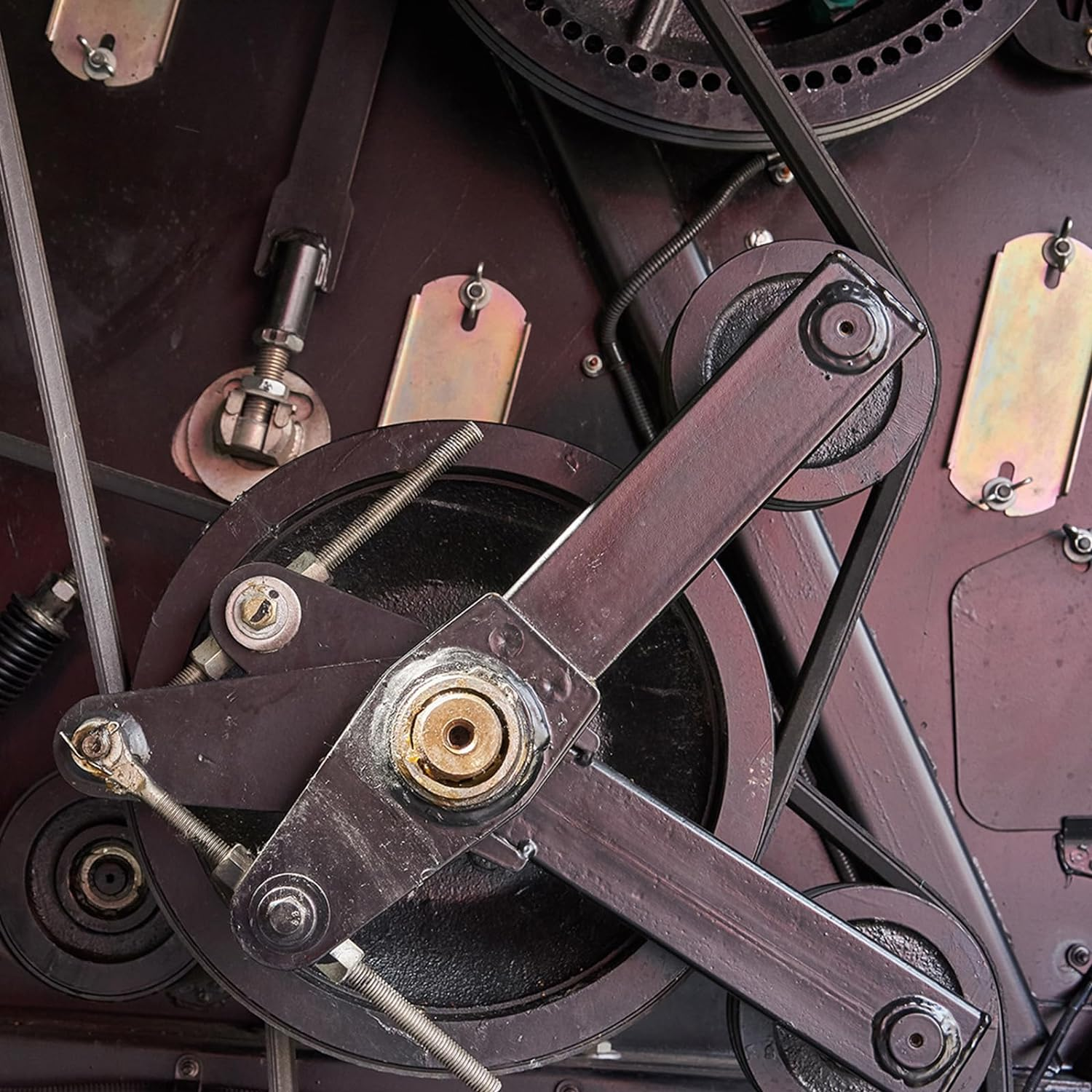 Uxcell O-750 Industrial Lawn Mower Rubber V Belt 750Mm Inner Girth 10Mm Width 6Mm Height image number 6