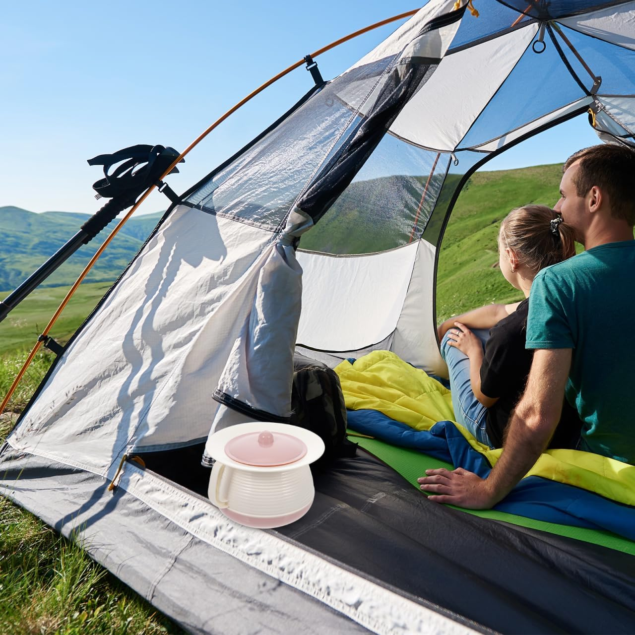 Baluue Chamber Pot Portable Urinal Bucket with Lid, Prevent Odors Toilet Urine Pot Plastic Urinal Chamber Multi-Purpose Urine Spittoon Bucket for Camping Travel Home Toilet image number 3