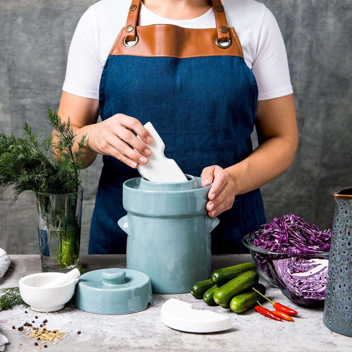 Fermentation Crock Jar Sauerkraut Crock - Onggi Kimchi Pot 2L (0.5 Gallon) Ceramic Fermenting Crock with Glazed Weights for Fresh Chinese Pickle, Kimchi & Kombucha - Stoneware Pickling Crock image number 1