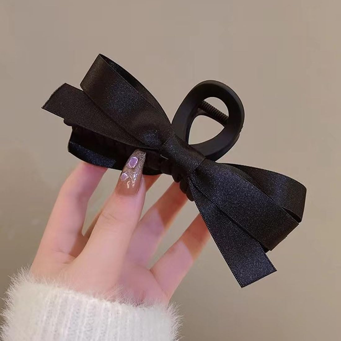 Resweky Large Black Bow Hair Clips Cute Hair Clip for Women and Girls image number 4