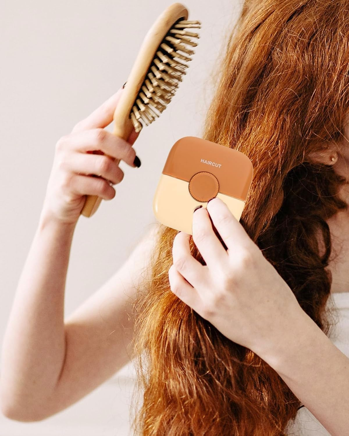 AORHOFJ Pack of 2 Split End Remover Device, 2-In-1 Hair Trimmer, Split End Trimmer, Double Sided Design, for Cutting and Styling Thinning Hair (Pink+Orange Colour) image number 5