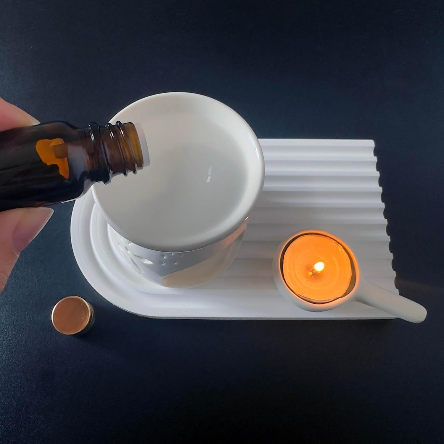 White Oil Burner Set, Tea Light Wax Melt Warmer with Tea Wax Tray, Essential Oil Diffuser, Oil Burner for Scented Oil