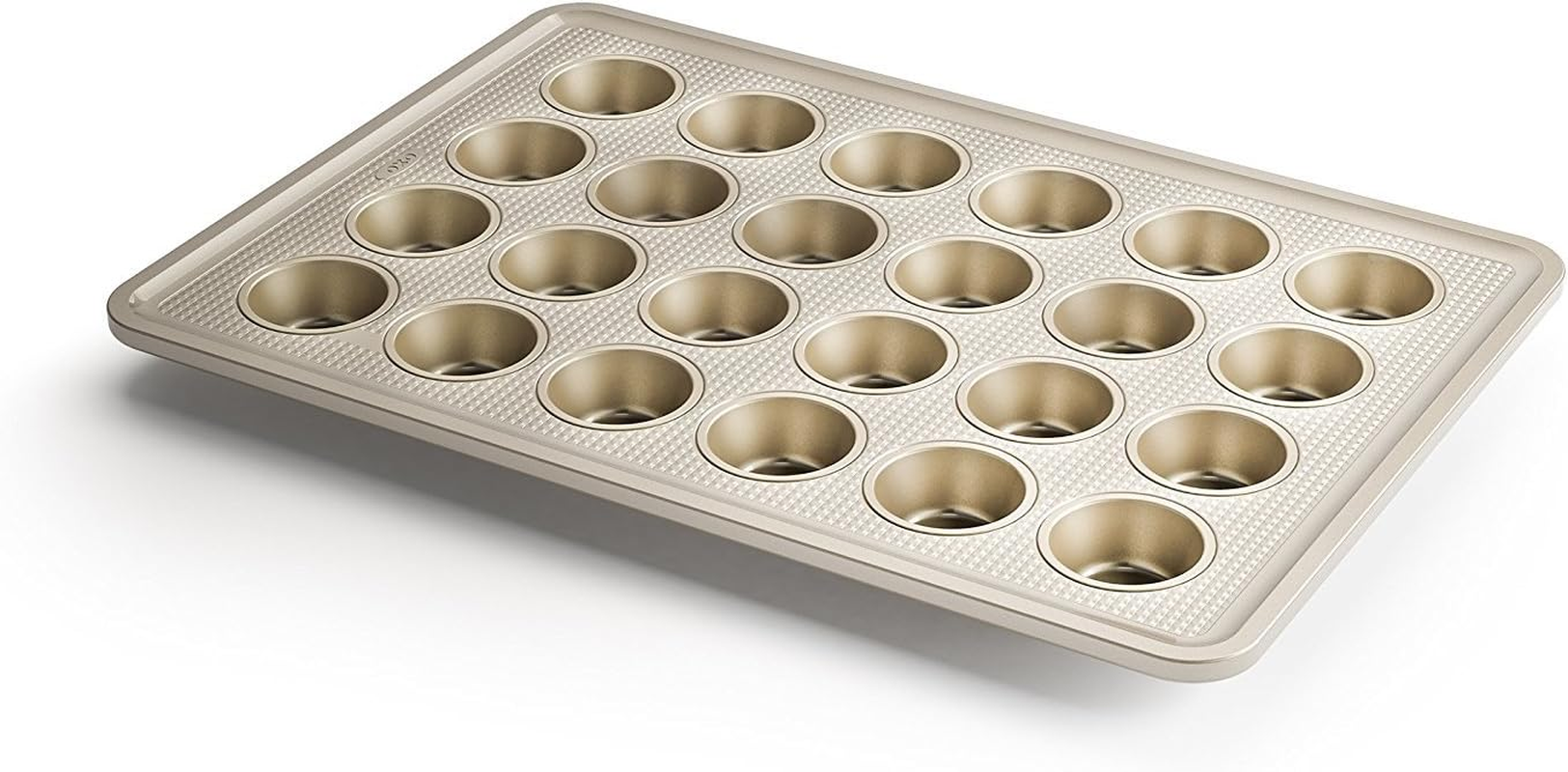 OXO Good Grips Non-Stick Pro round Cake Pan 9 Inch image number 5