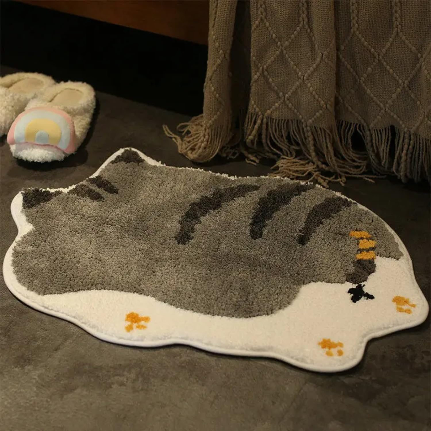 Cute Cat Shaped Bath Rug Mat Bathroom Rug,Soft Shower Rugs for Bathroom Floor, Tub and Shower, Washable & Non-Slip & Absorbent, 30"&times;17.5" (45X75Cm, Grey Cat) image number 2