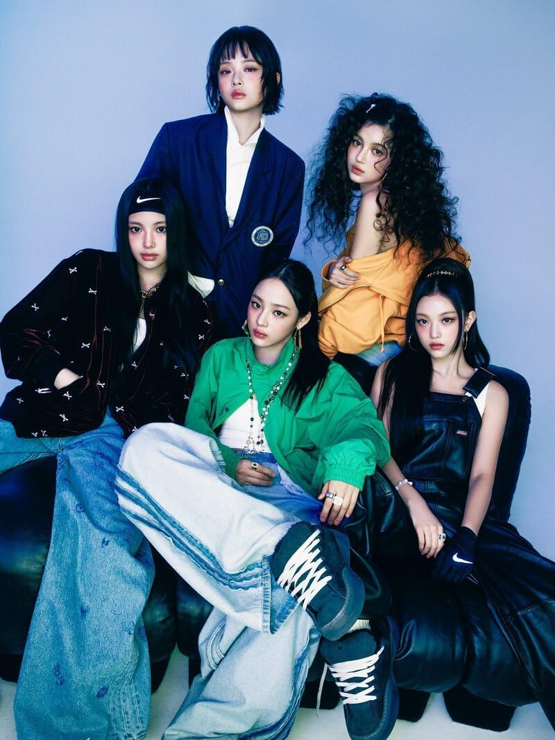 Newjeans How Sweet Double Single Album with Tracking Sealed NJS New Jeans (Weverse Albums 3 Version SET) image number 5