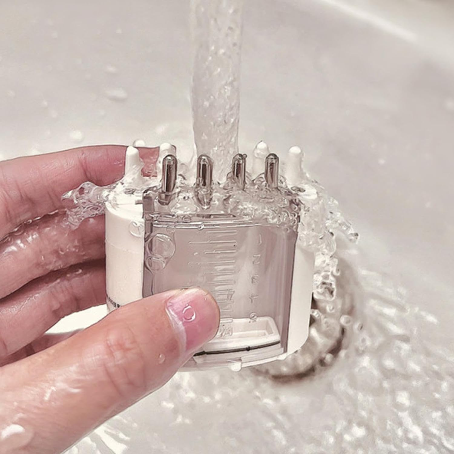 Hair Oiling Applicator, Electric Oil Applicator, Hair Growth Activator, Follicle Activator, Waterproof Hair Applicator, Hair Care Tool 6.2 X 5.9 X 3.5 Cm/2.44 X 2.32 X 1.38 Inches for Hair