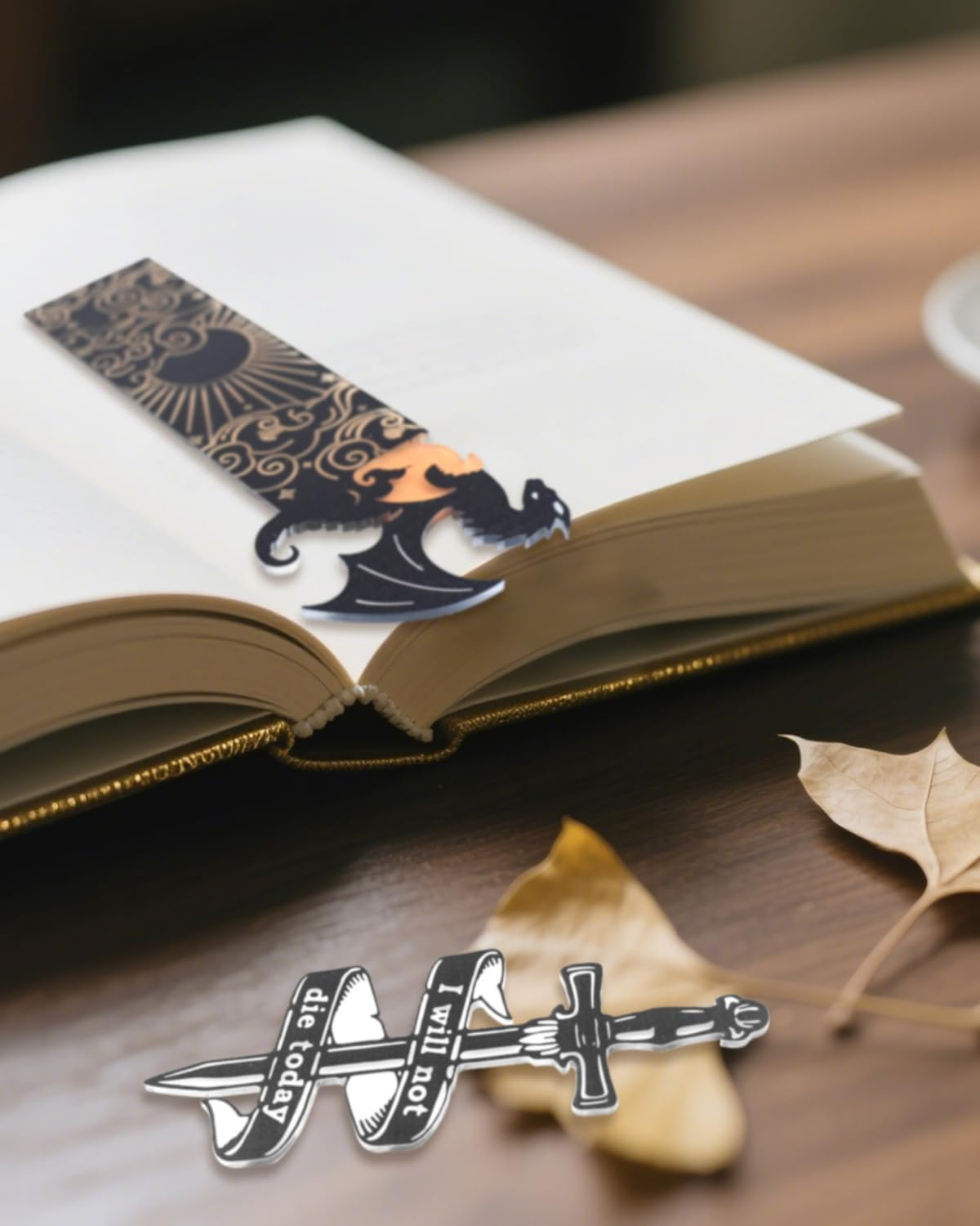 2PCS Fourth Wing Bookmark, Flying Dragon Bookmarks Reading Marks Books Cool Book Marks for Reading Men Women Book Accessories, Presents for Books Lovers (Style 1) image number 3