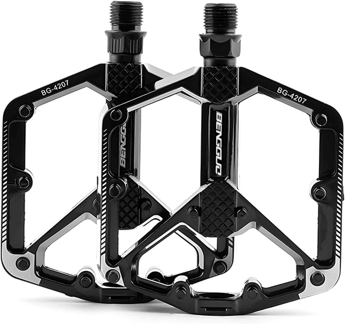 Mountain Bike Pedals, 4 Bearings Bicycle Pedals, Aluminum Alloy Bicycle Pedals, Road Bike Pedals with 20 Anti-Skid Pins, 9/16&rdquo; CNC Bicycle Flat Pedals for Road Mountain BMX MTB Bike image number 4