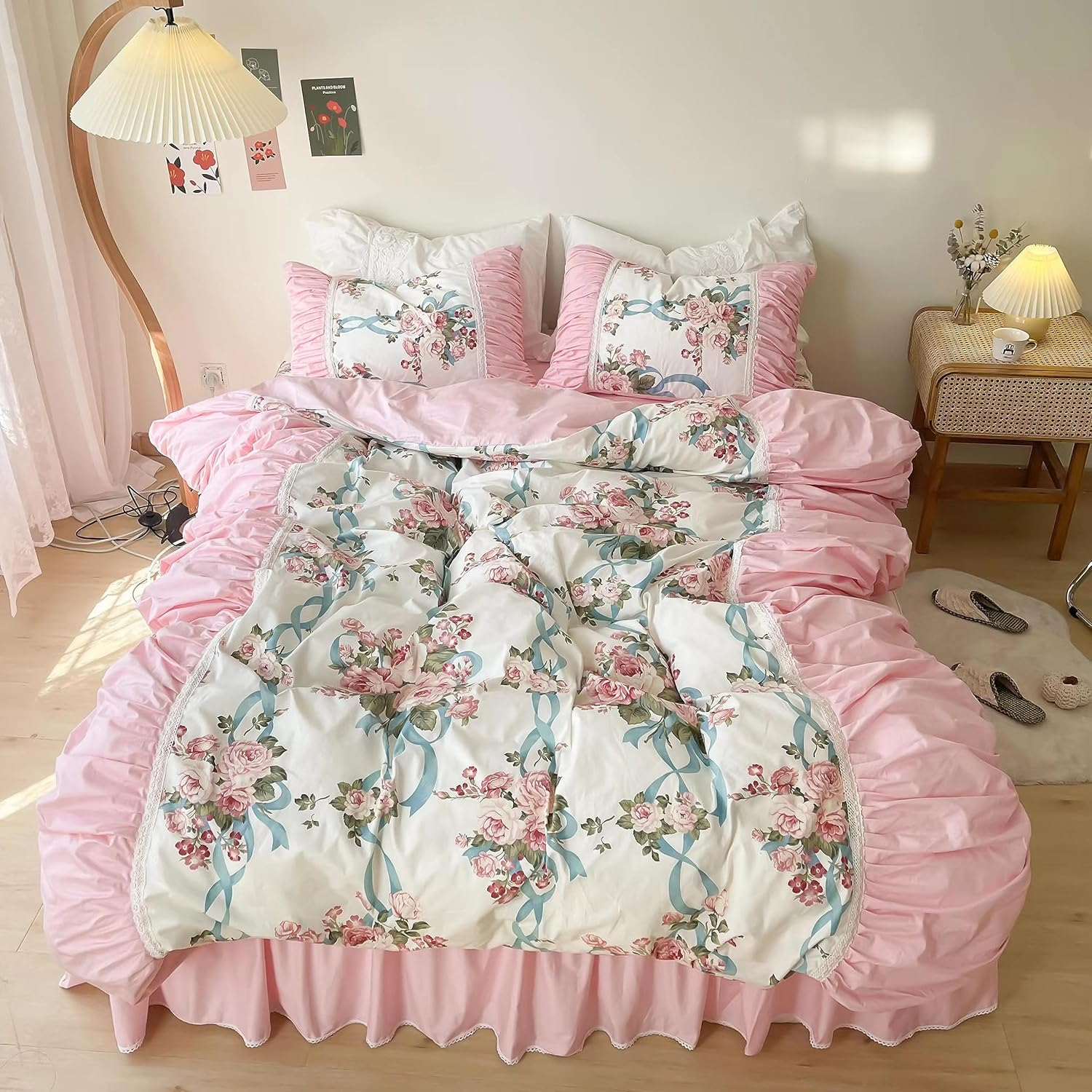 LELVA Girls Bedding Set Lace Ruffle Duvet Cover Sets with Bed Skirt Princess Bedding Set Vintage Floral Print Duvet Cover Twin Size 4 Piece (King, White)