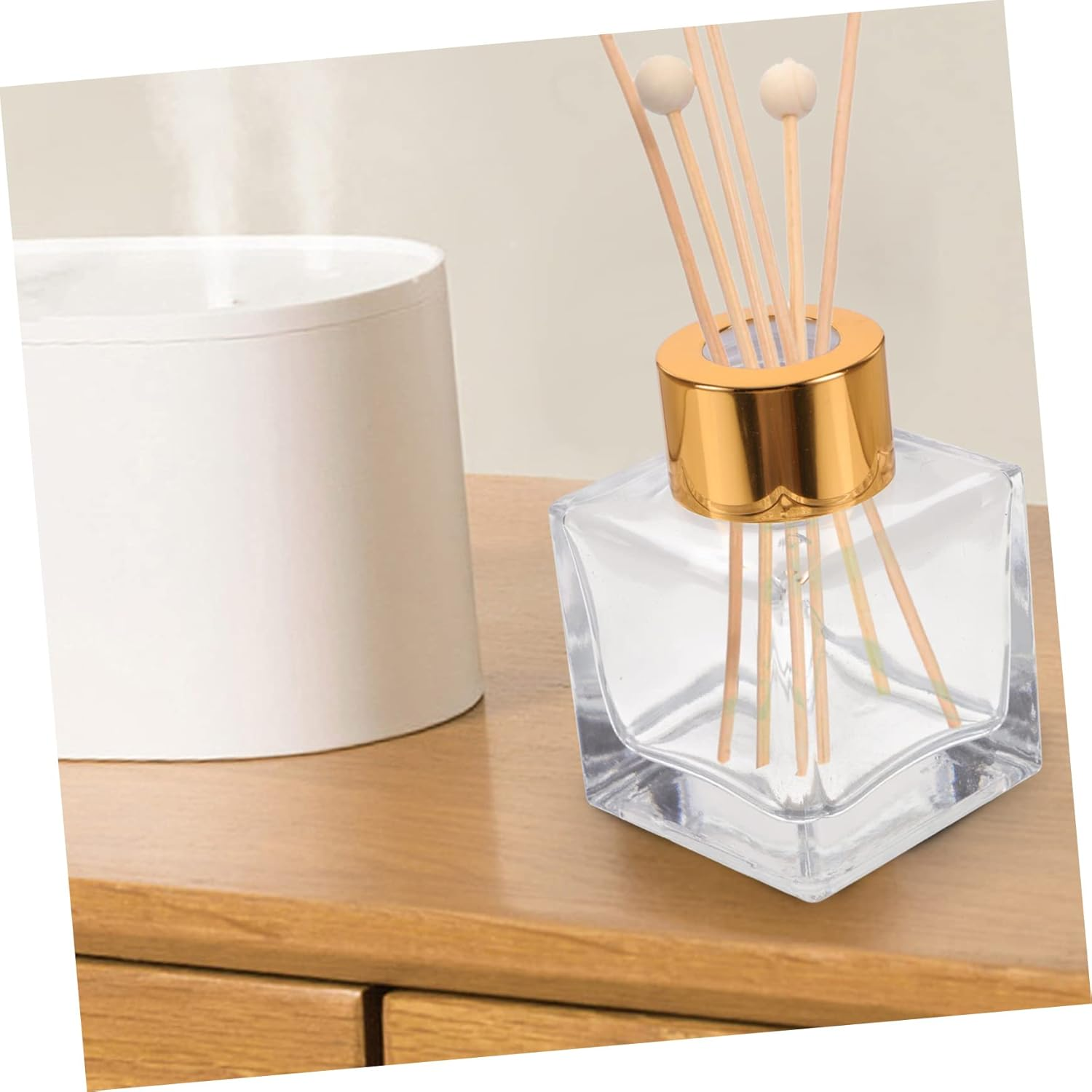 KALLORY Aromatherapy Diffuser Bottle 50Ml Glass Fragrance Release Container Refillable Perfume Bottle for Home Scenting and Essential Oils Random Color image number 3