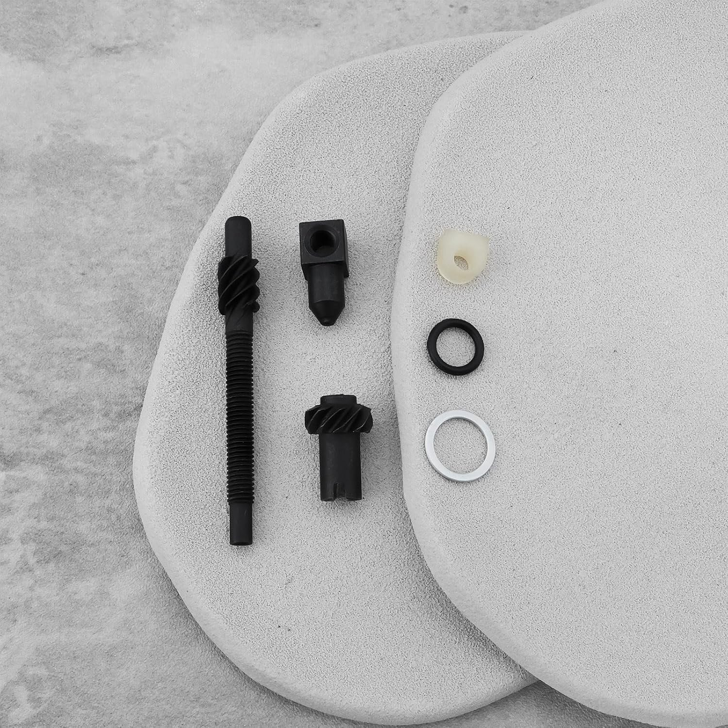 Create Idea Chainsaw Chain Tensioner 5752604-04 Compatible with Husqvarna 560 XP and 550 XP image number 3