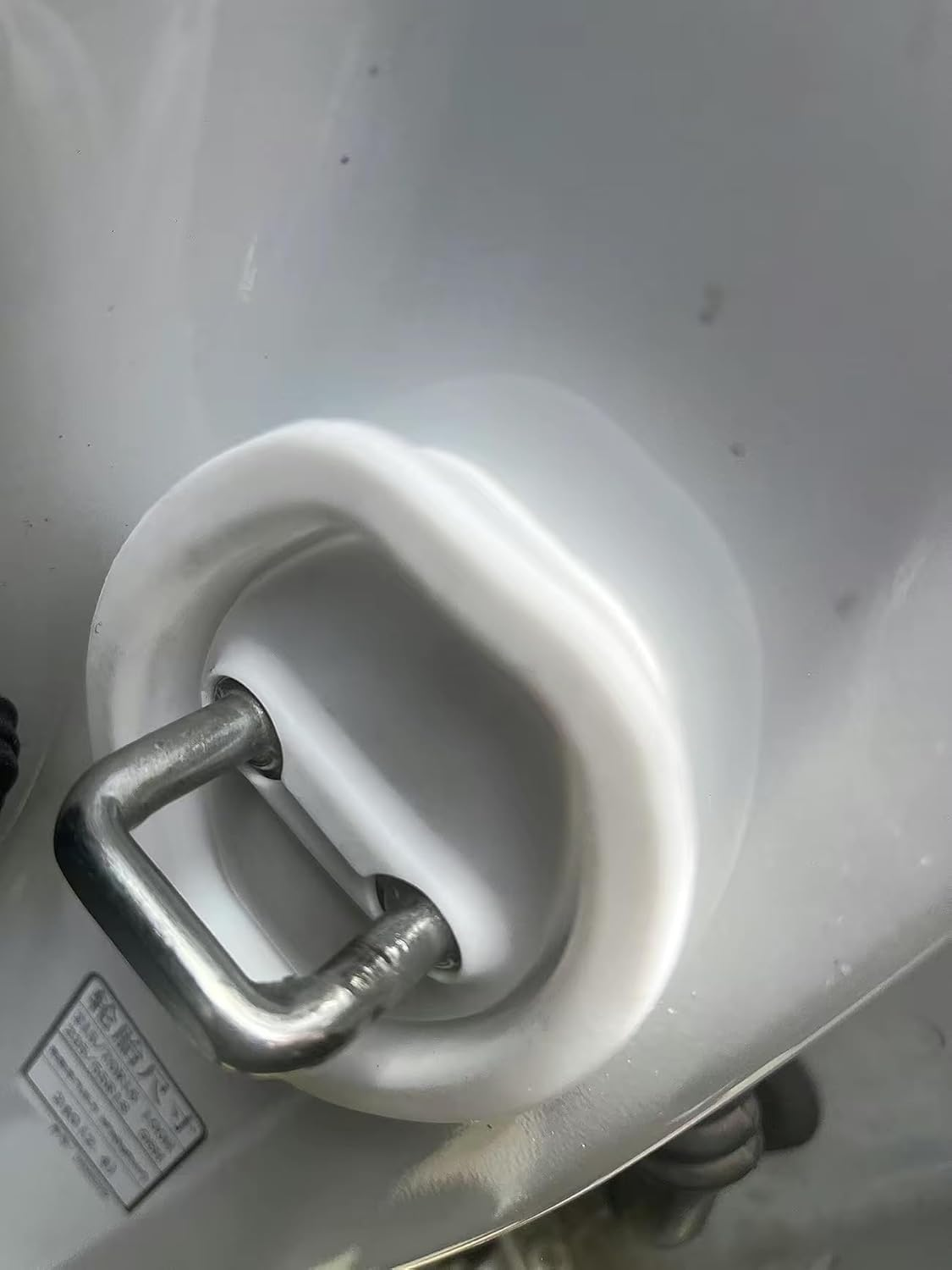 4 Car General Silicone Latch Protective Cover, Silent Shock Cushion, Door Buffer, Lock Protector, Auto Parts (White) image number 5