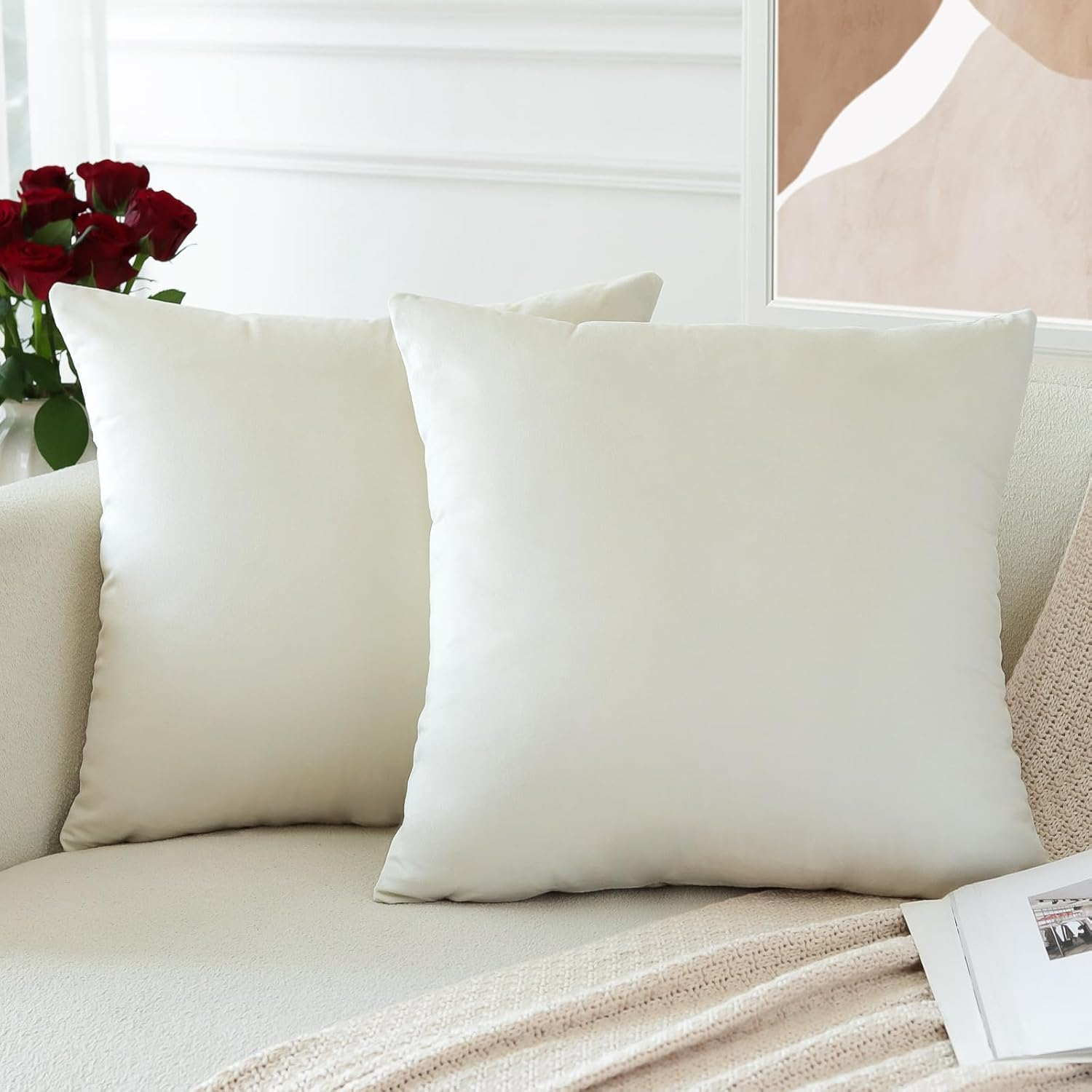 JOTOM Pack of 2 Velvet Soft Solid Cushion Covers 40X40 Cm 16X16 Inch Decorative Throw Pillow Square Case Home Decor Cases for Couch Sofa Living Room Bedroom (Cream White) (YLQXUK61)
