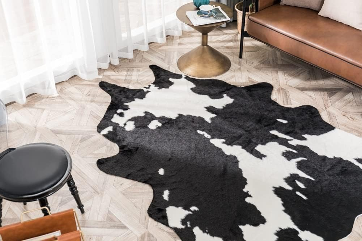 Larger Cow Print Rug Black and White Faux Hide Area Rug Faux Cowhide Rugs Animal Printed Area Rug Carpet for Home Black and White Cow 200 * 158CM image number 3
