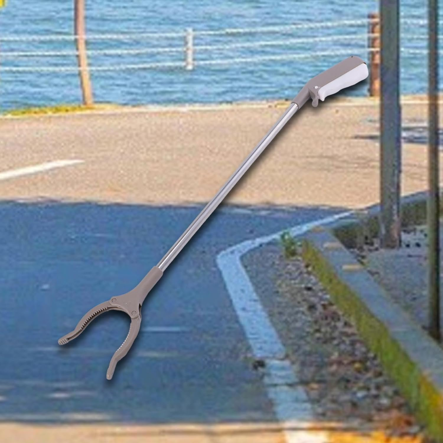 TENOL Grabber Reacher Tool Reacher Grabber Lightweight Pickup Tool Heavy Duty Pick up Stick Grabbers for Elderly Seniors Cleaner image number 4