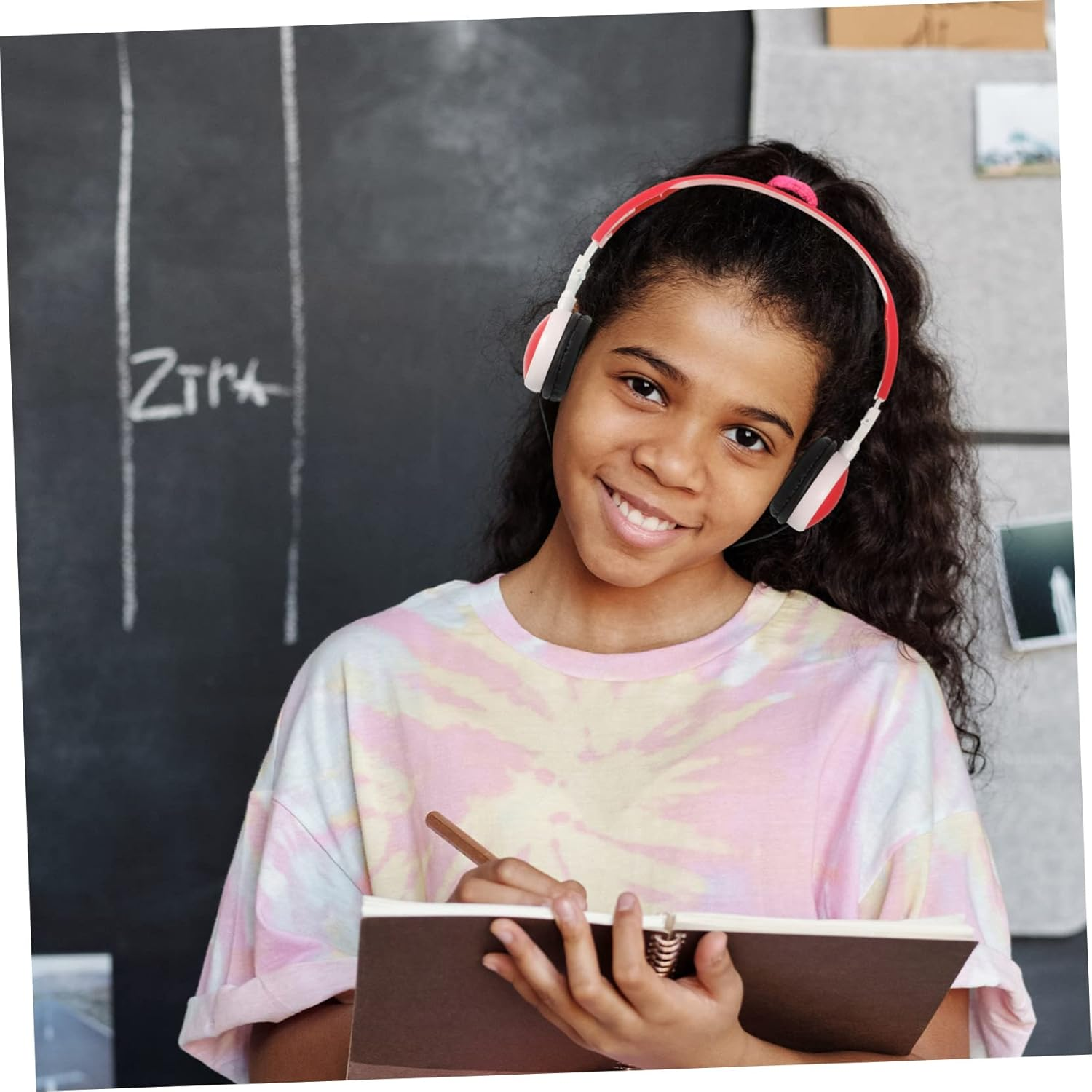 HOMSFOU Boys Girls Headphones with Cable Foldable Stereo Music Headset for School Home Travel Socket Earphones for Students and on the Go image number 3