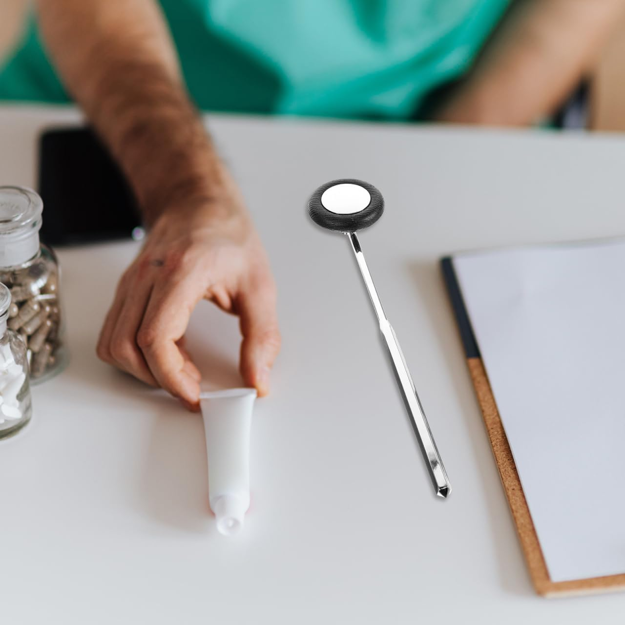 Beavorty Neurological Reflex Hammer - round Shaped Medical Hammer for Diagnostic Testing Multi-Functional Percussion Tool for and Medical Students Black image number 3