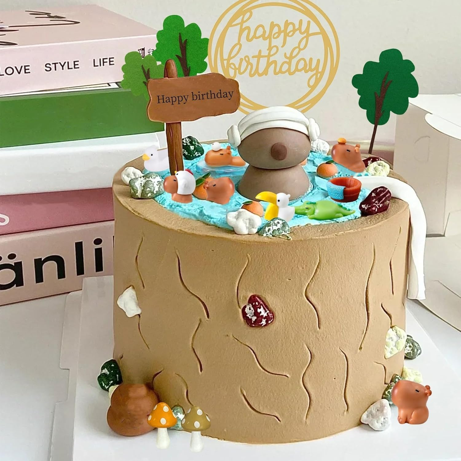 Capybara Cake Toppers Capybara Birthday Party Supplies，Toucan，Crocodile Cake Topper Woodland Animals Cake Decoration Woodland Baby Shower Decorations