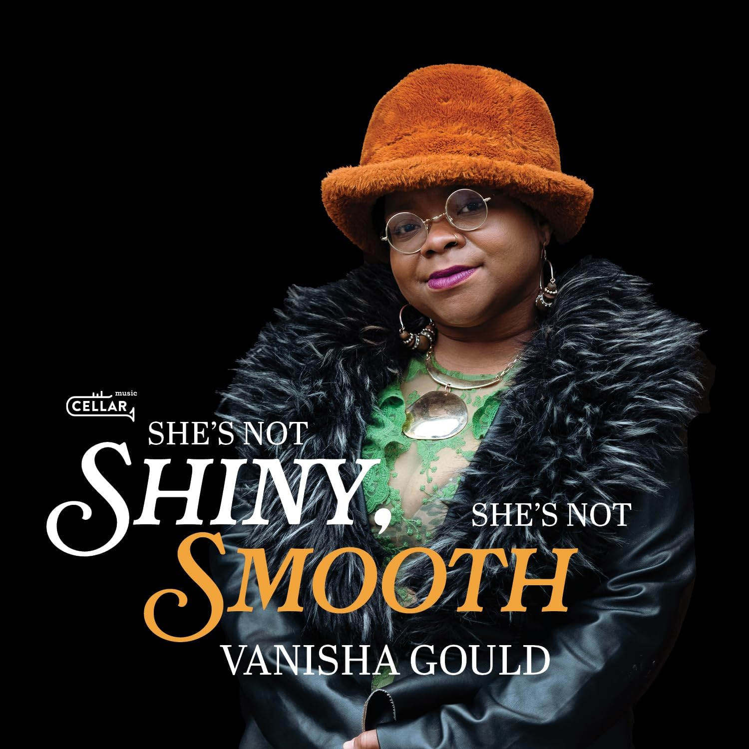She'S Not Shiny, She'S Not Smooth (CD)