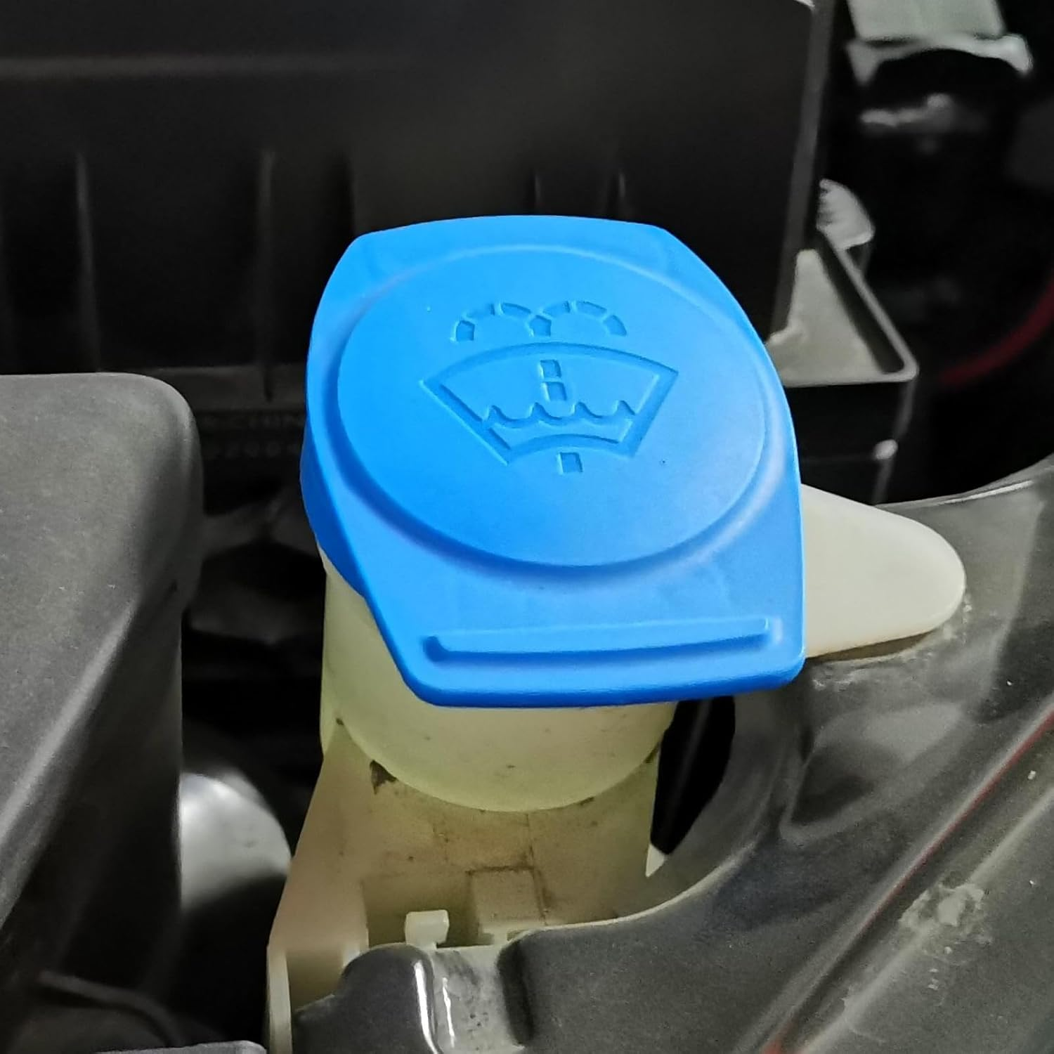 VINTORKY Windshield Washer Fluid Cap Washer Bottle Cover for Easy Installation Compatible with Enhances Sealing Performance to Prevent Leaks image number 6