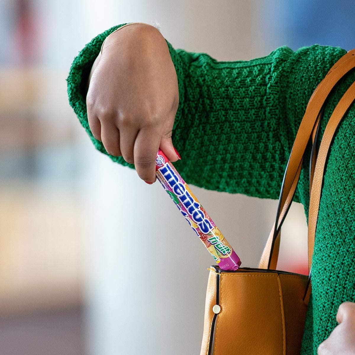 MENTOS Fruit Candy Roll 3 Pack, Classic Mix of Fruity Flavours, 112.5G image number 3