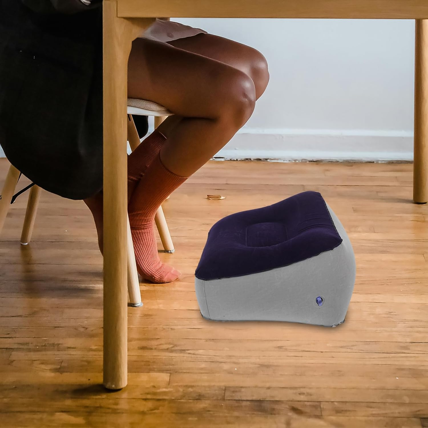 2Pcs Inflatable Travel Foot Rest Cushion Portable Pvc Flocking Footstool for Airplane, Car, Train, Office, and Home Relaxation image number 6