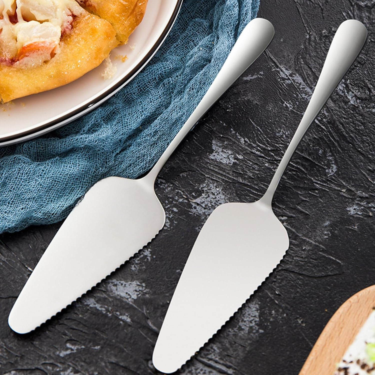 Tiokin Cake Server, Pie Server, Cake Cutter, Pizza Cutter with Serrated Edges, Premium Stainless Steel Pizza Cake Slicer, Cake Server for Brithday Parties, Weddings, Kitchens, Restaurants image number 3
