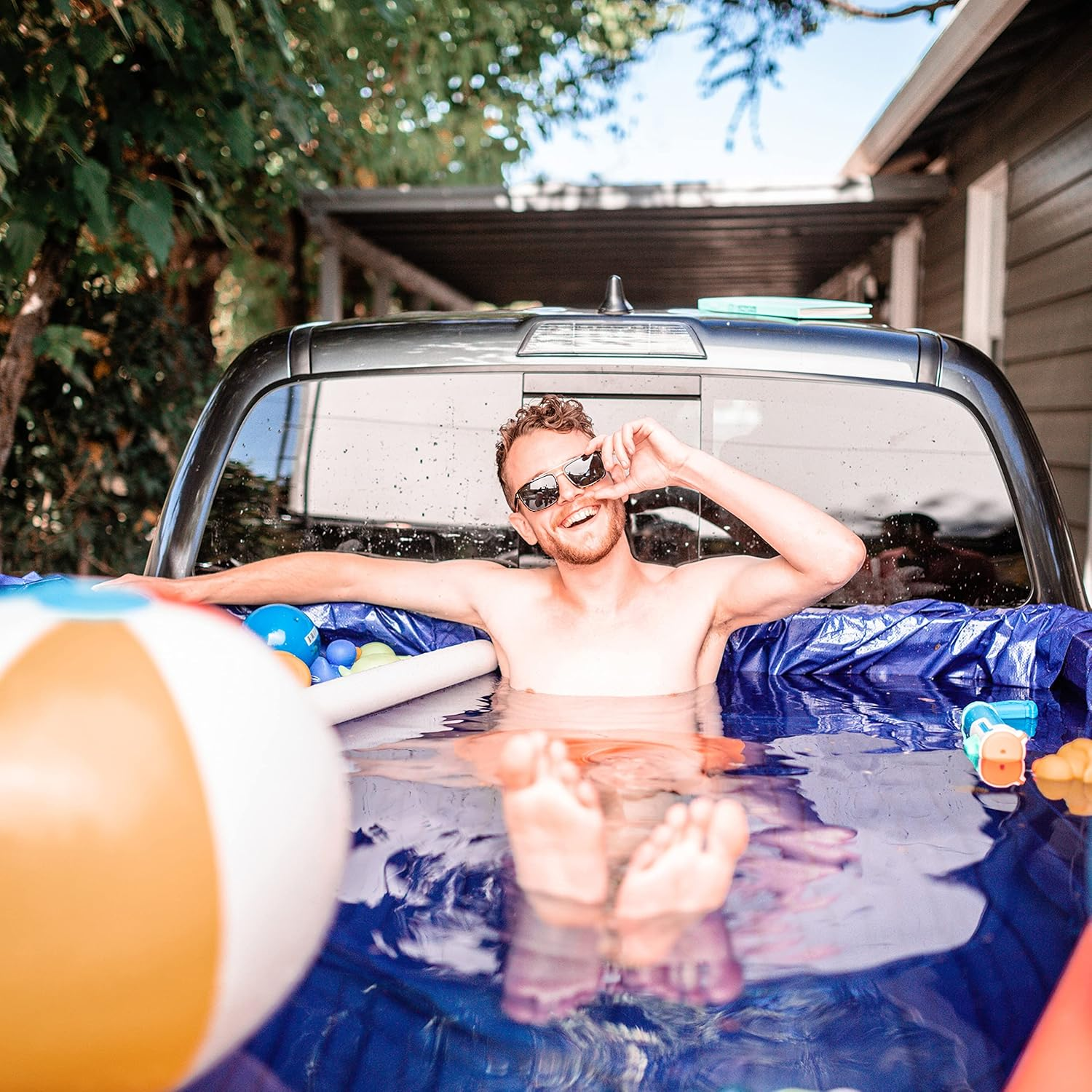 Solo Edition &ndash; 30 Scratch-Off Self-Discovery Adventures | Self-Care & Mindfulness Book for Adults | Personal Growth, Gratitude Journal, & Breakup Recovery Gift image number 6