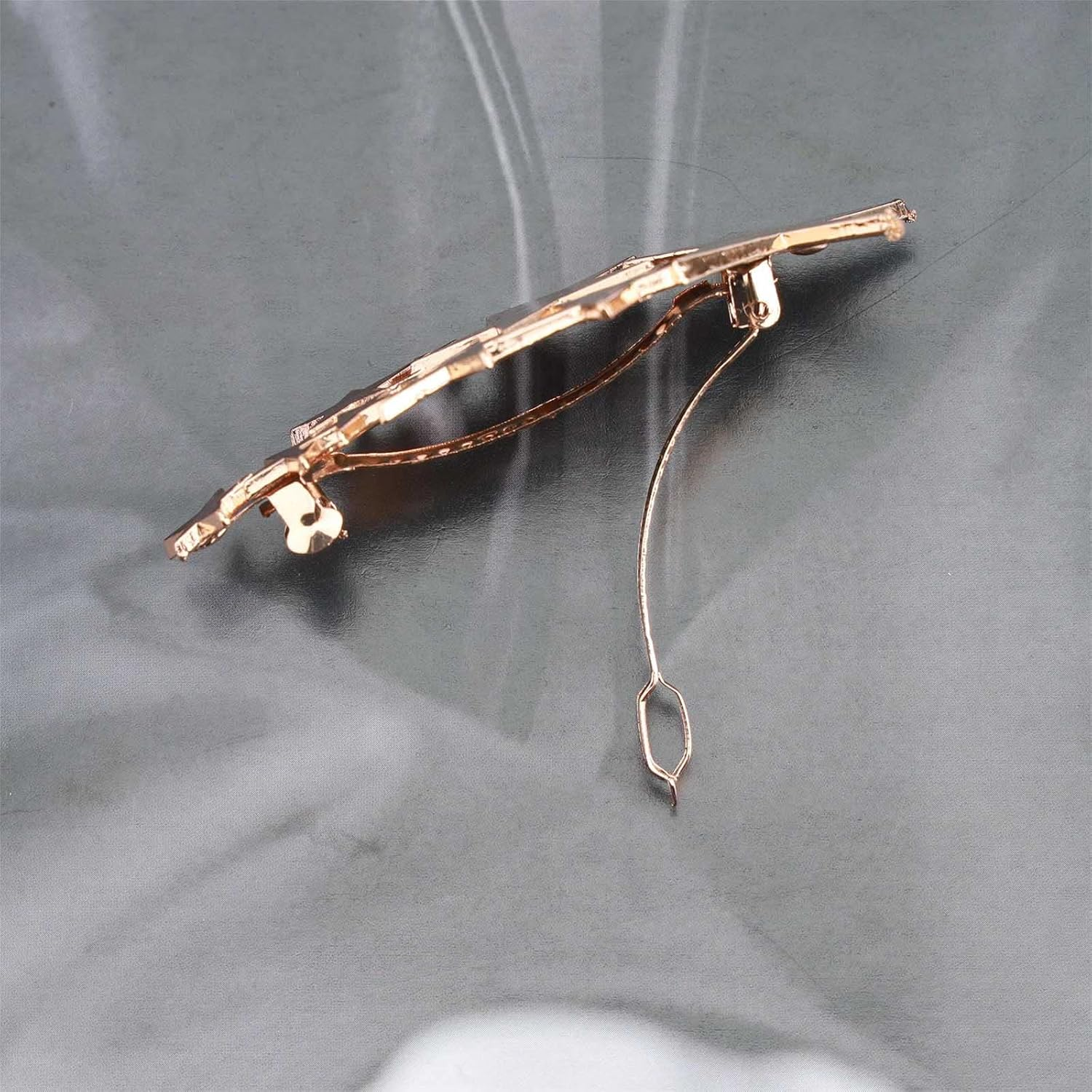 Wendalern Star Hair Clip Pins Vintage Stars Hair Pin Gold Star Hair Clip Cluster Star Hair Pin Metal Hair Clip Holder Clips Decorative Hair Accessories for Women and Girls image number 4