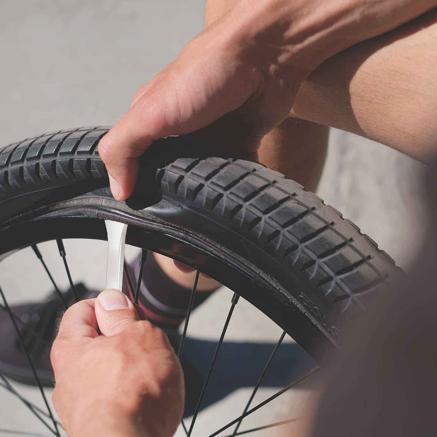 NILLOS Bike Tire Levers, 4 PCS Bike Tyre Spoons for Repairing Bike Tube (12.2 Cm/4.8 In)