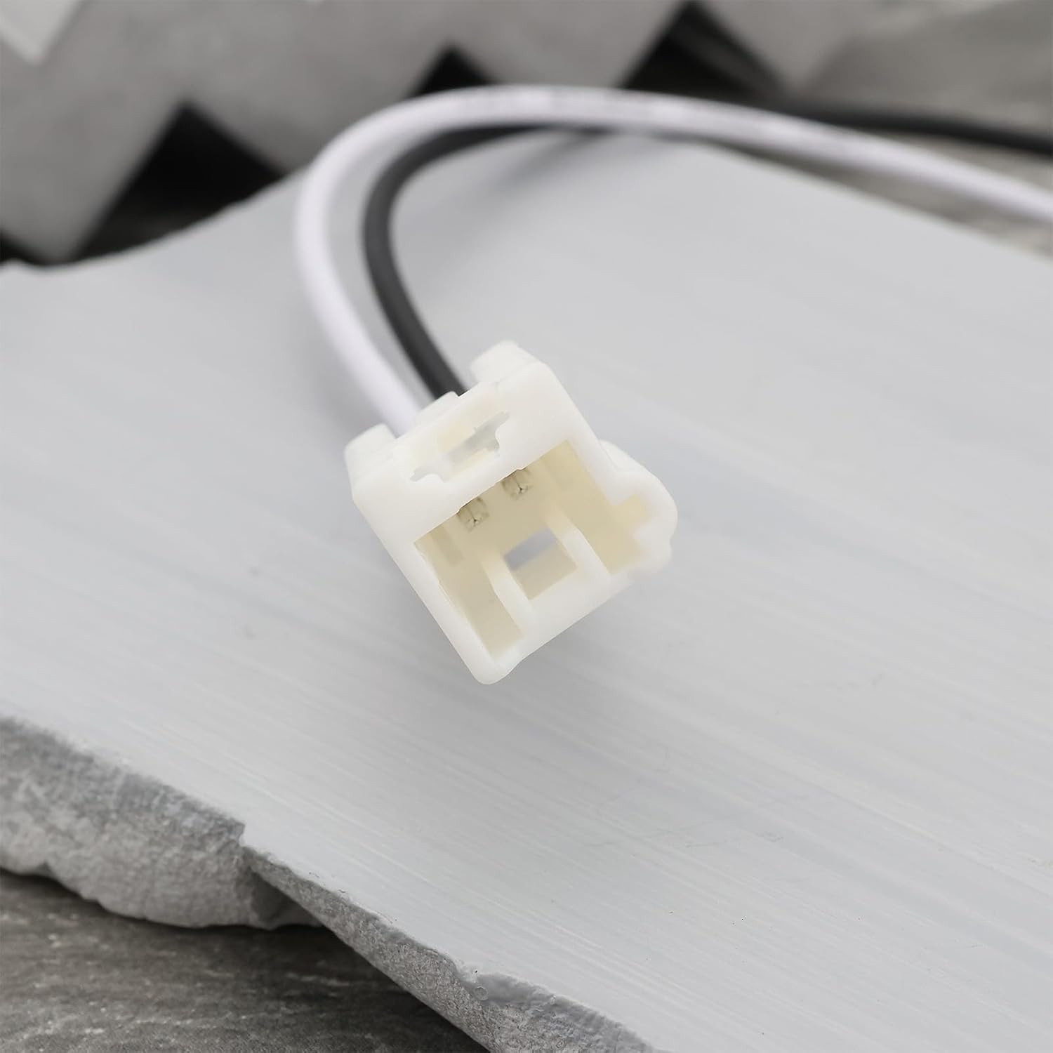 Emsea 2Pcs Speaker Wire Harness Compatible with Toyota 2018-2022 Dash Tweeter Speaker Harness Compatible with Lexus 2014-2017 image number 3