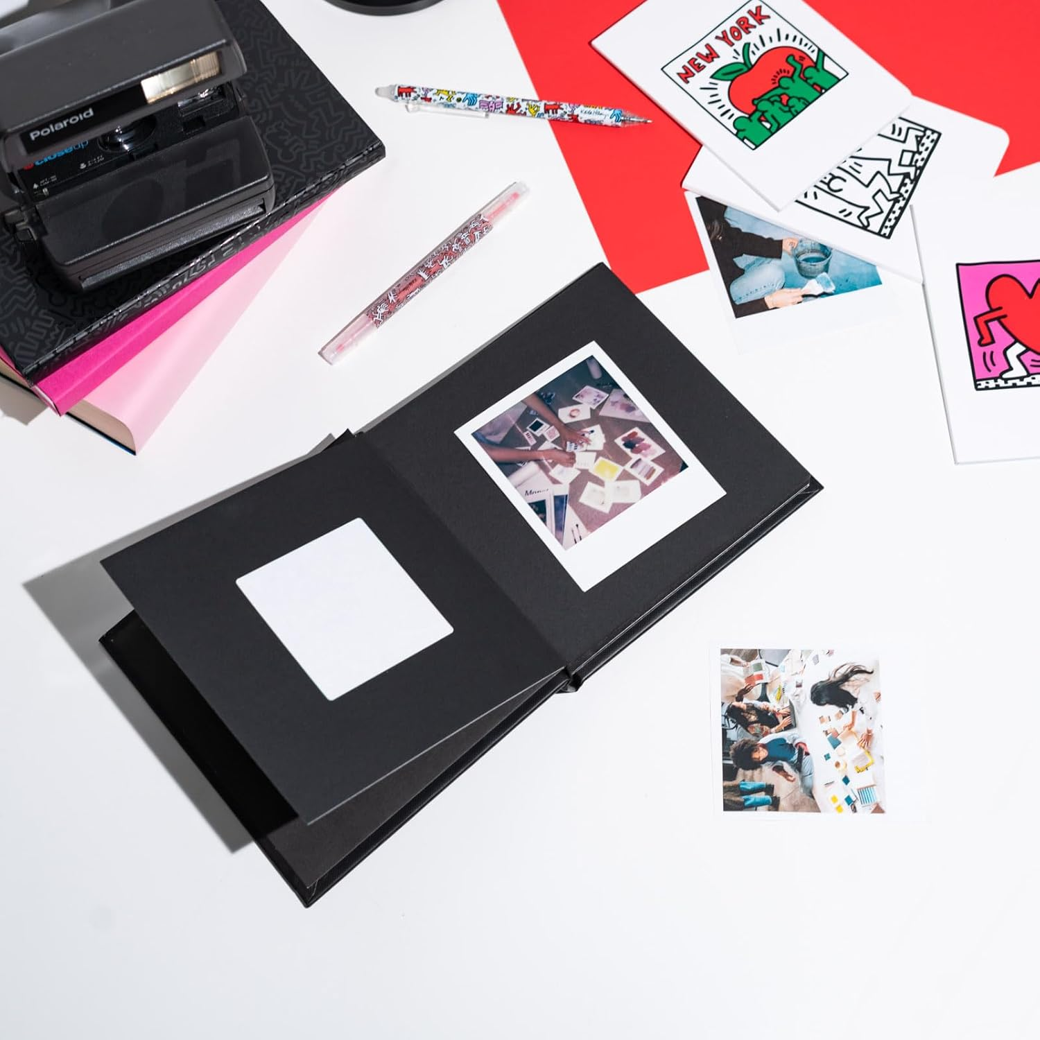 Grupo Erik Photo Album Self Adhesive - Keith Haring | Polaroid Photo Album 6.3 X 6.3 Inches - 16 X 16 Cm, 11 Double Sided Pages, Hardcover Instax Photo Album | Graffiti Art Gifts under 15 Pounds image number 4