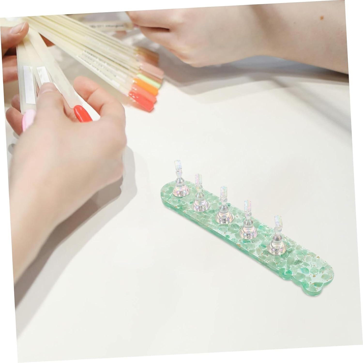 WEKADRIN Durable Nail Practice Stand for Press Nails DIY Fingernail Holder for Home and Salon Use