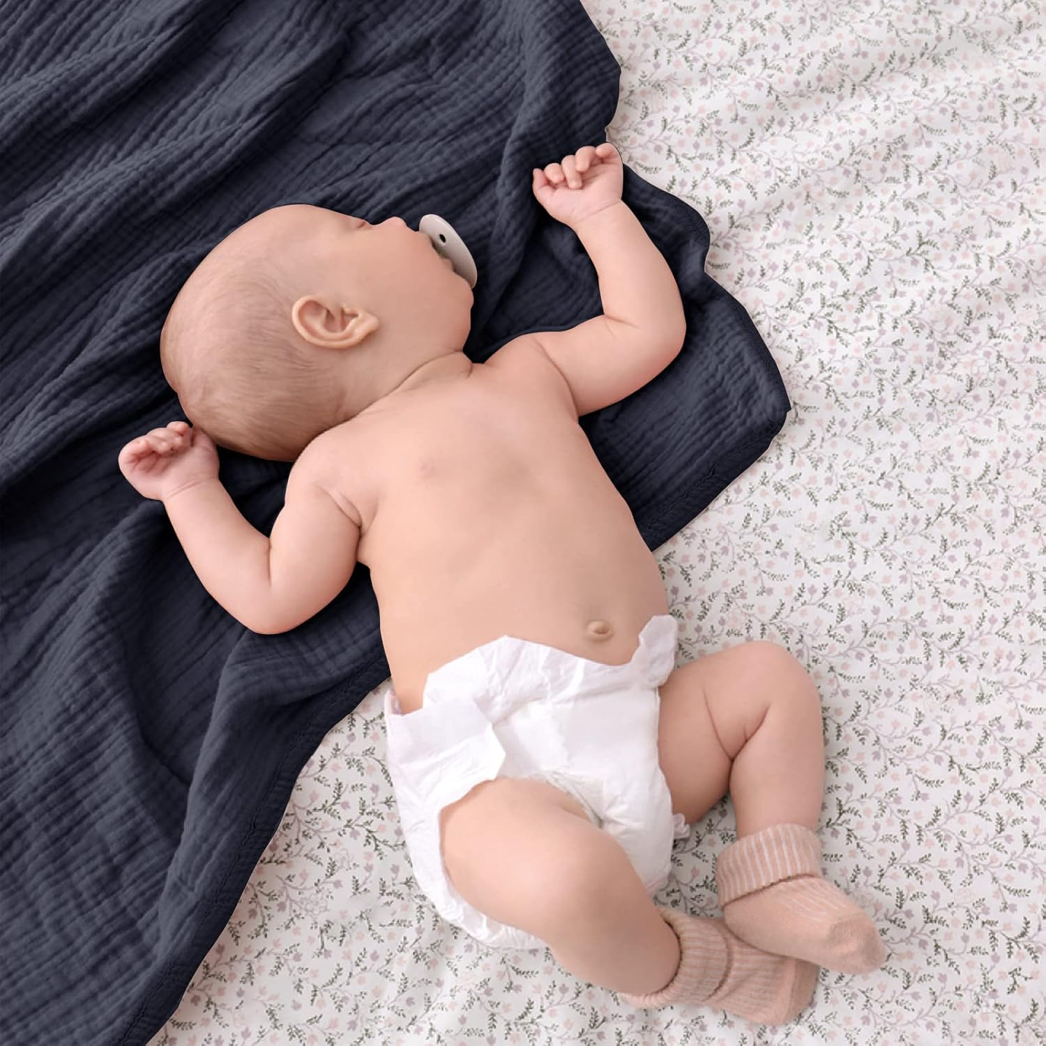 Lulu Moon Baby Blankets Muslin - Soft Cotton Crib Blanket Newborn - Toddler Quilt for Boys and Girls(Blue) - Blue image number 2