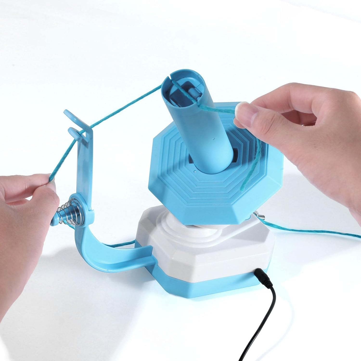 Yarn Winder, Electric Yarn Winder for Crocheting, Large Capacity Electric Yarn Ball Winder, Stepless Speed Automatic Yarn Spinner Yarn Cake Winder for Knitting Enthusiast image number 3