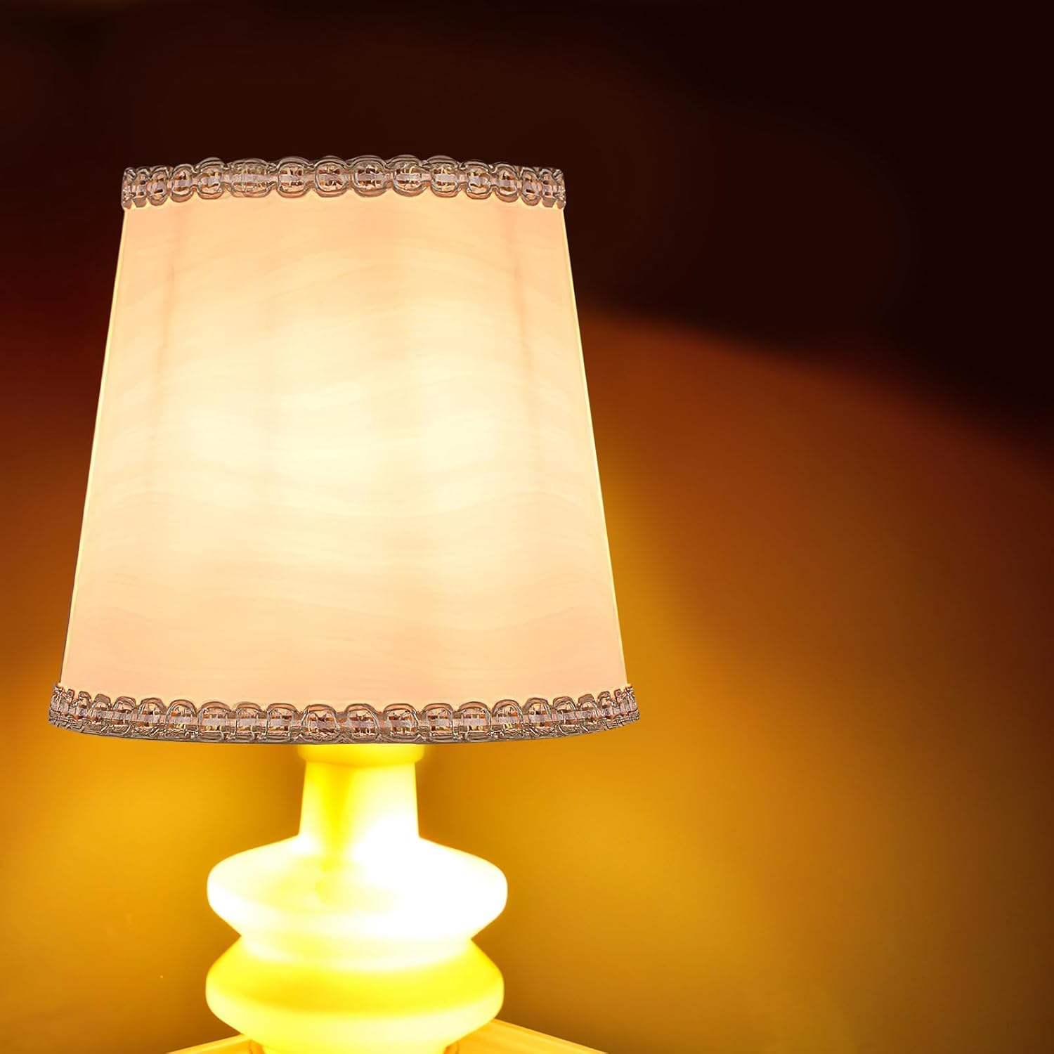 RUNROTOO Clip-On Composite Fabric Lamp Shade with Reflective Wave Pattern, Small Hanging Lampshade and Table Lamps, Protective Cover for Dining and Living Room Lighting